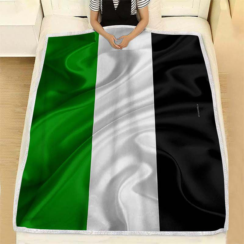 Flag Of Gelsenkirchen Silk Texture Kuscheldecke - Black And White Green Silk Flag Coat Of Arms German City Fleecedecke, Gelsenkirchen North Rhine-Westphalia Germany Decken, Kuschel Decken